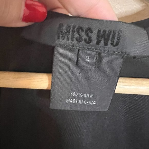 Miss Wu Silk Designer Tank-Like New Size 2 - Picture 9 of 9